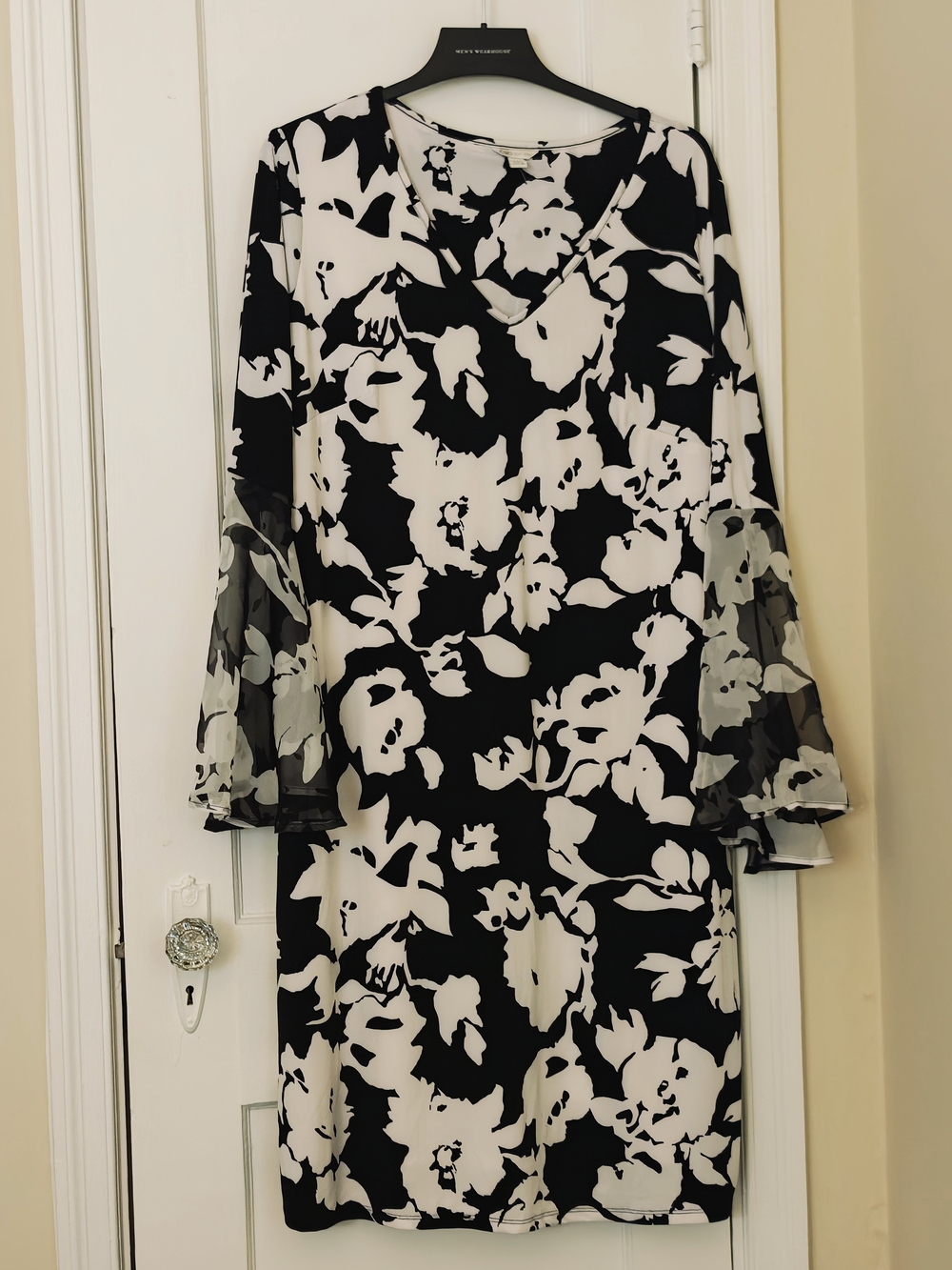 Cato Black and White Floral Dress
